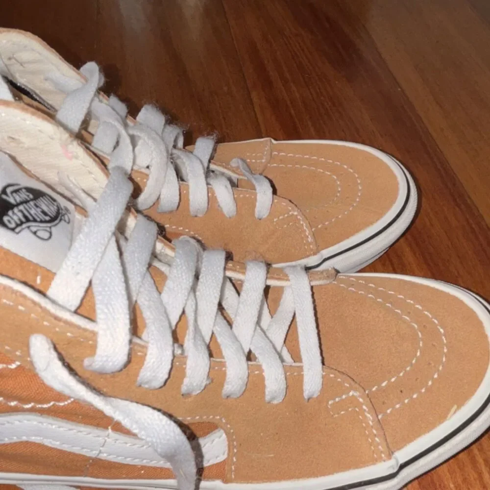 VANS Sk8-Hi Tan & White Canvas Suede High Top Lace-Up Sneakers Men’s - Picture 4 of 10